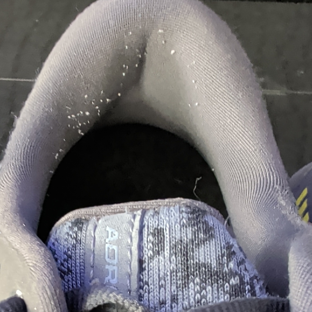 Brooks Men's Athletic Shoes in Gray and Yellow - Picture 3 of 5